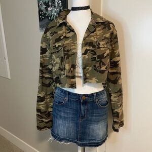 diy cut camo cropped jacket